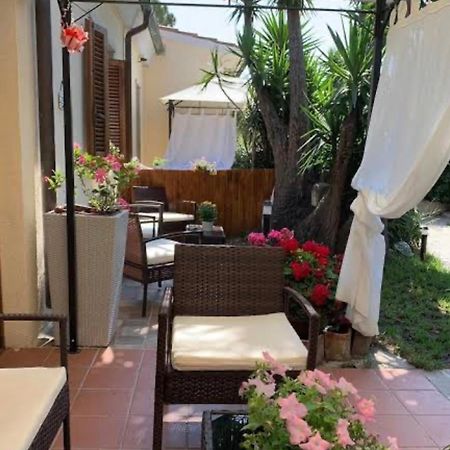 Bed and Breakfast Brezza Di Mare Сан-Теодоро Экстерьер фото