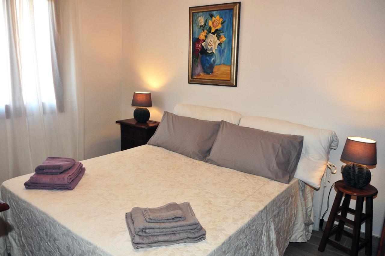 Bed and Breakfast Brezza Di Mare Сан-Теодоро Экстерьер фото
