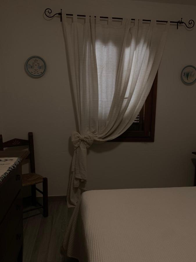 Bed and Breakfast Brezza Di Mare Сан-Теодоро Экстерьер фото