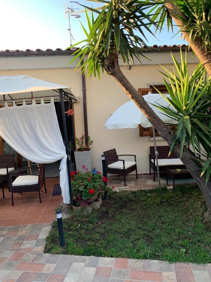 Bed and Breakfast Brezza Di Mare Сан-Теодоро Экстерьер фото