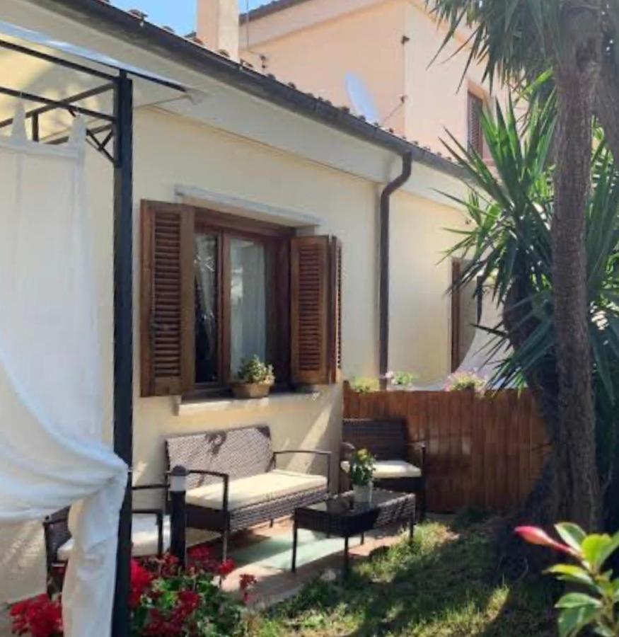 Bed and Breakfast Brezza Di Mare Сан-Теодоро Экстерьер фото